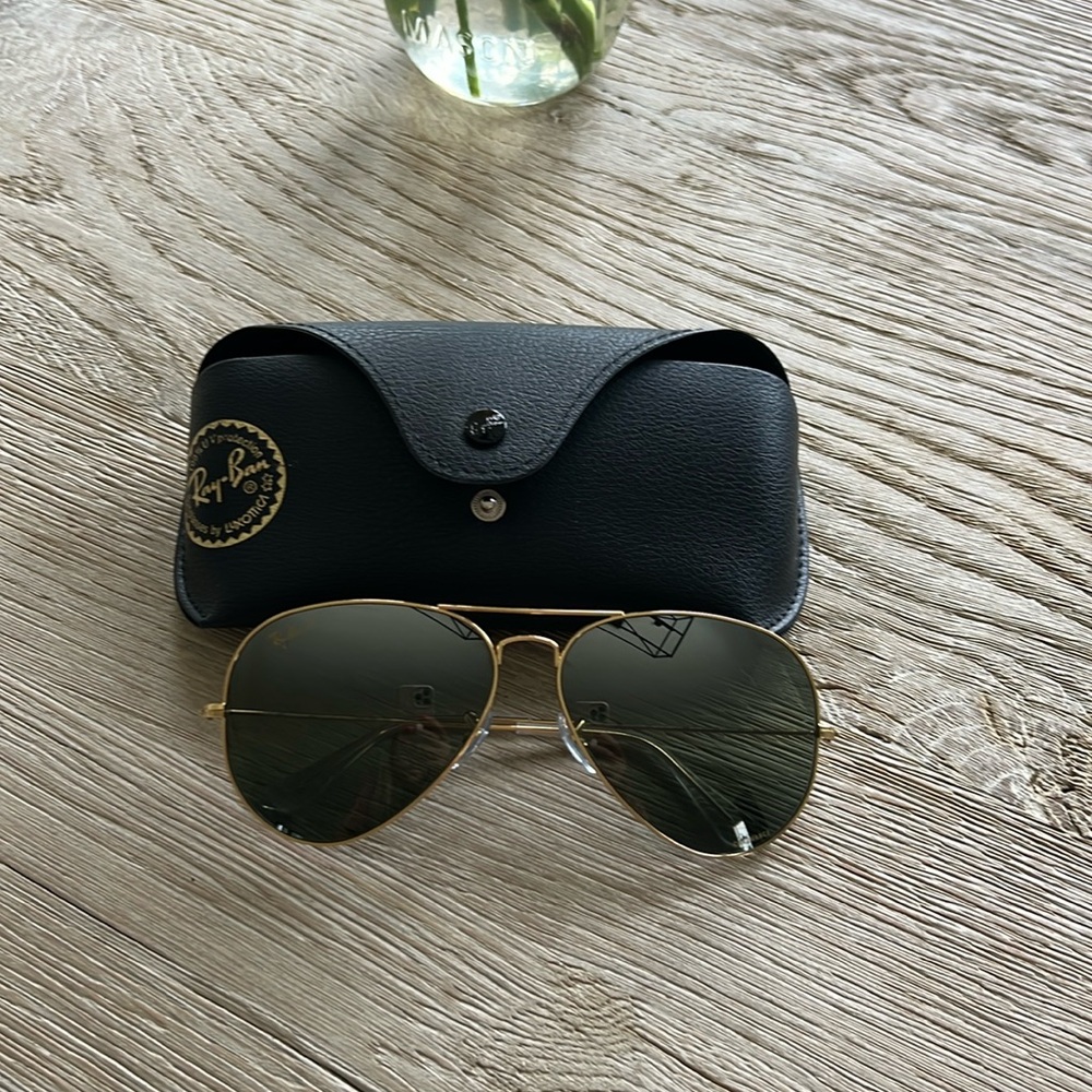 Ray ban Aviator polarized chromance gold frame 62 MM